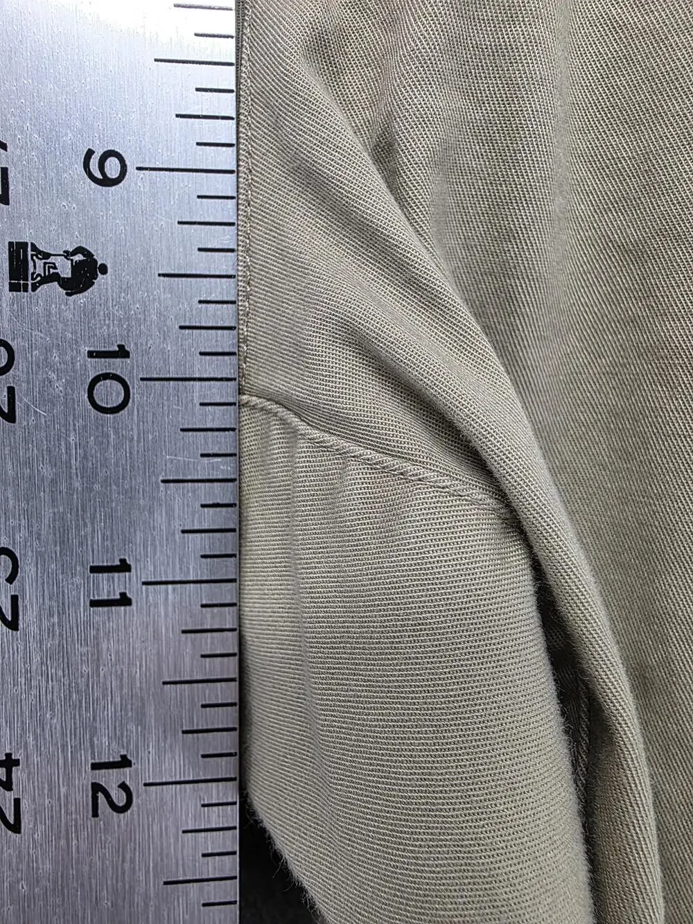 Fabletics Pants Mens 36x30 Beige Chino Regular Microfiber Stretch Polyester